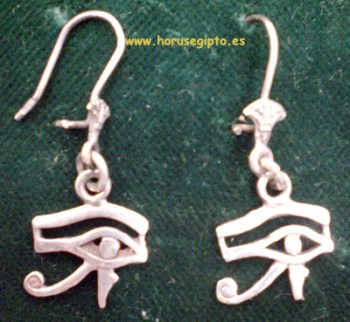 Pendientes egipcios de plata con el Ojo de Horus
